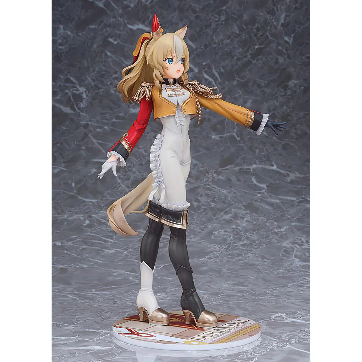Phat Company Scale Figure: Uma Musume Pretty Derby - Durandal Escala 1/7 Preventa