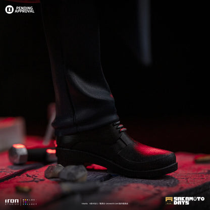 IRON Studios: Sakamoto Days - Taro Sakamoto Deluxe Escala de Arte 1/10 Preventa