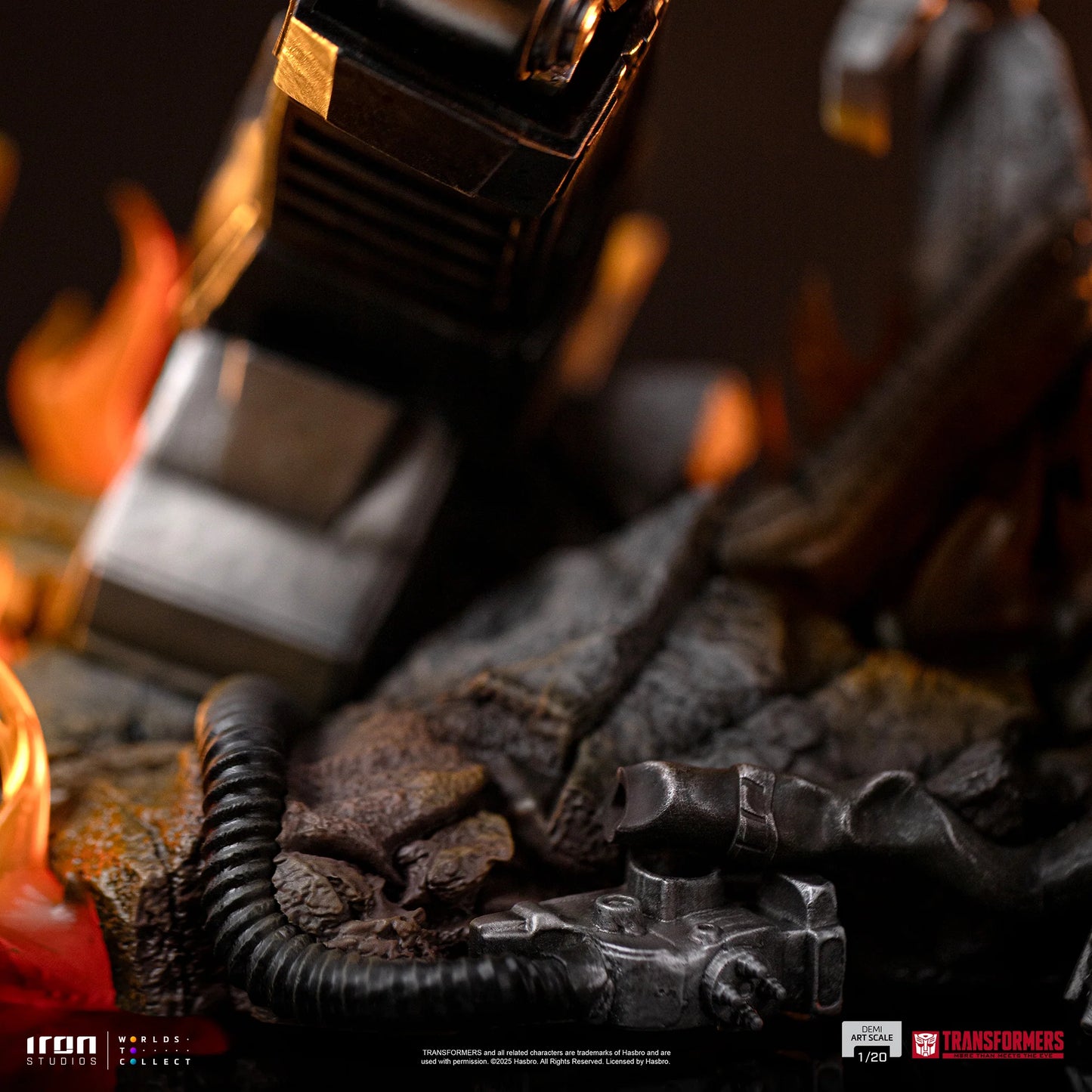 IRON Studios: Transformers - Megatron Demi Escala De Arte 1/20 Preventa