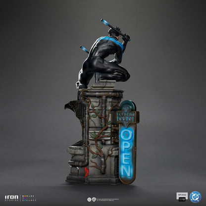 IRON Studios: DC Comics - Nightwing Escala de Arte 1/10 Preventa