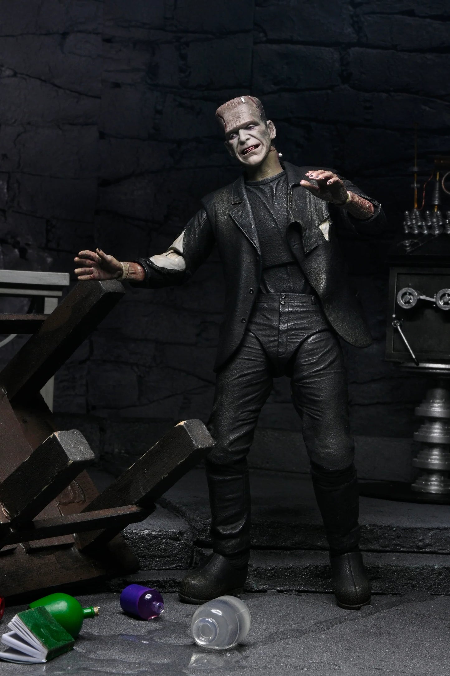 NECA Figura de Accion: La novia de Frankenstein - The Monster and His Mate 2 Pack 7 Pulgadas Preventa