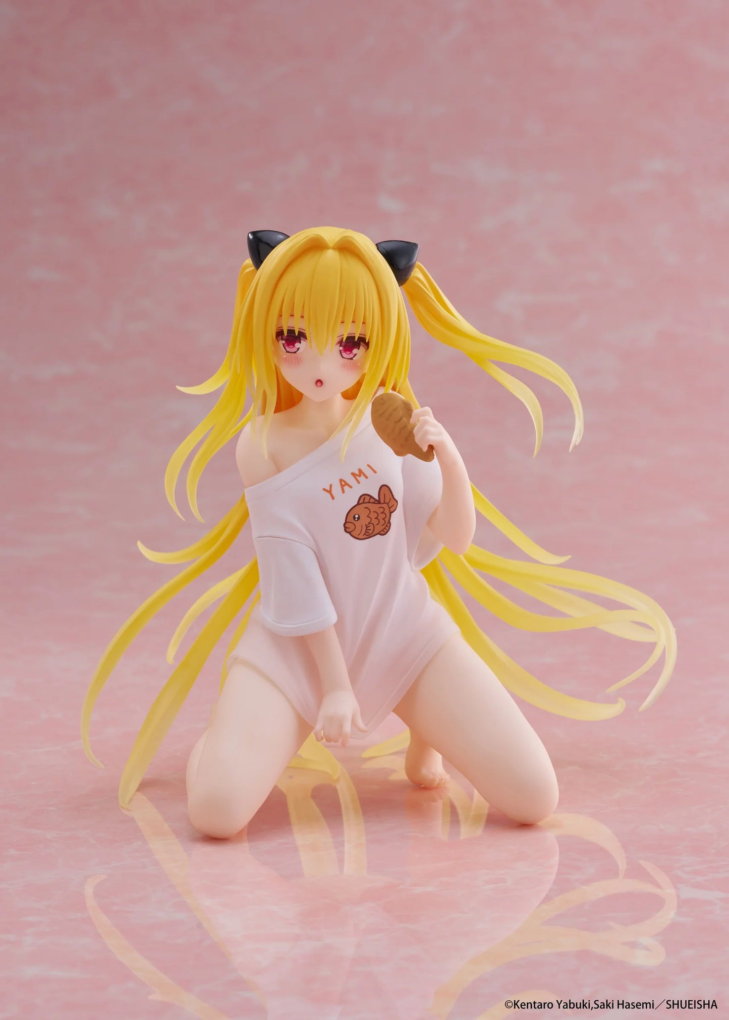 Taito Figures Desktop Cute: To Love Ru Darkness - Golden Darkness Roomwear Preventa