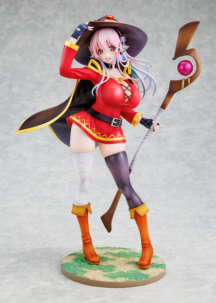 Kadokawa Scale Figure: Konosuba X Super Sonico Collaboration - Megumin Escala 1/7 Preventa