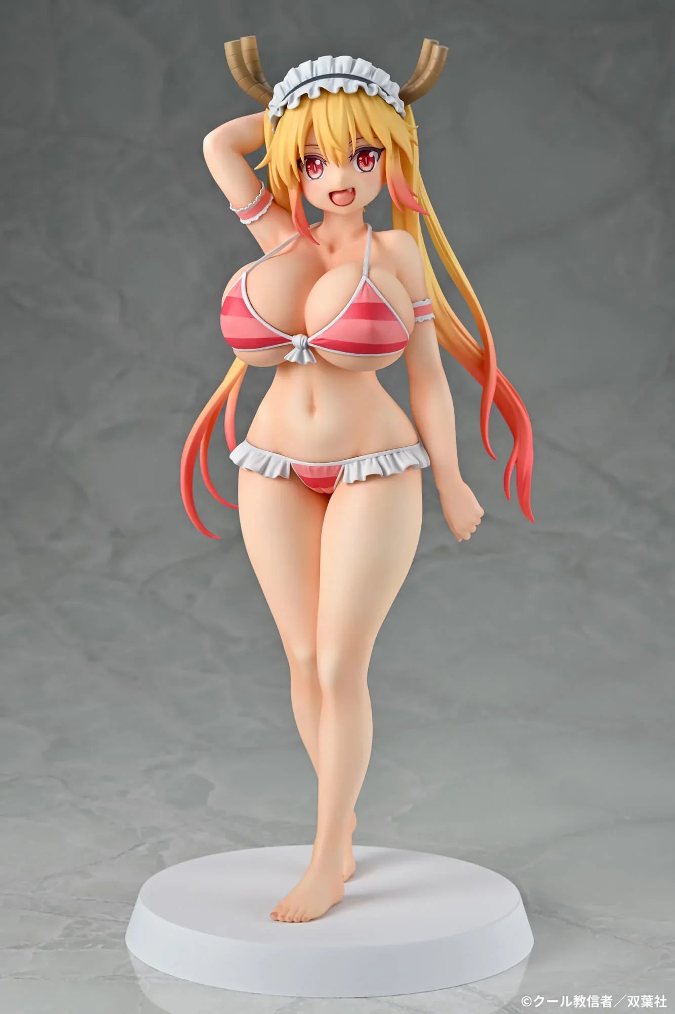 Q Six Scale Figure: Miss Kobayashis Dragon Maid - Tohru Bikini Style Escala 1/7 Preventa