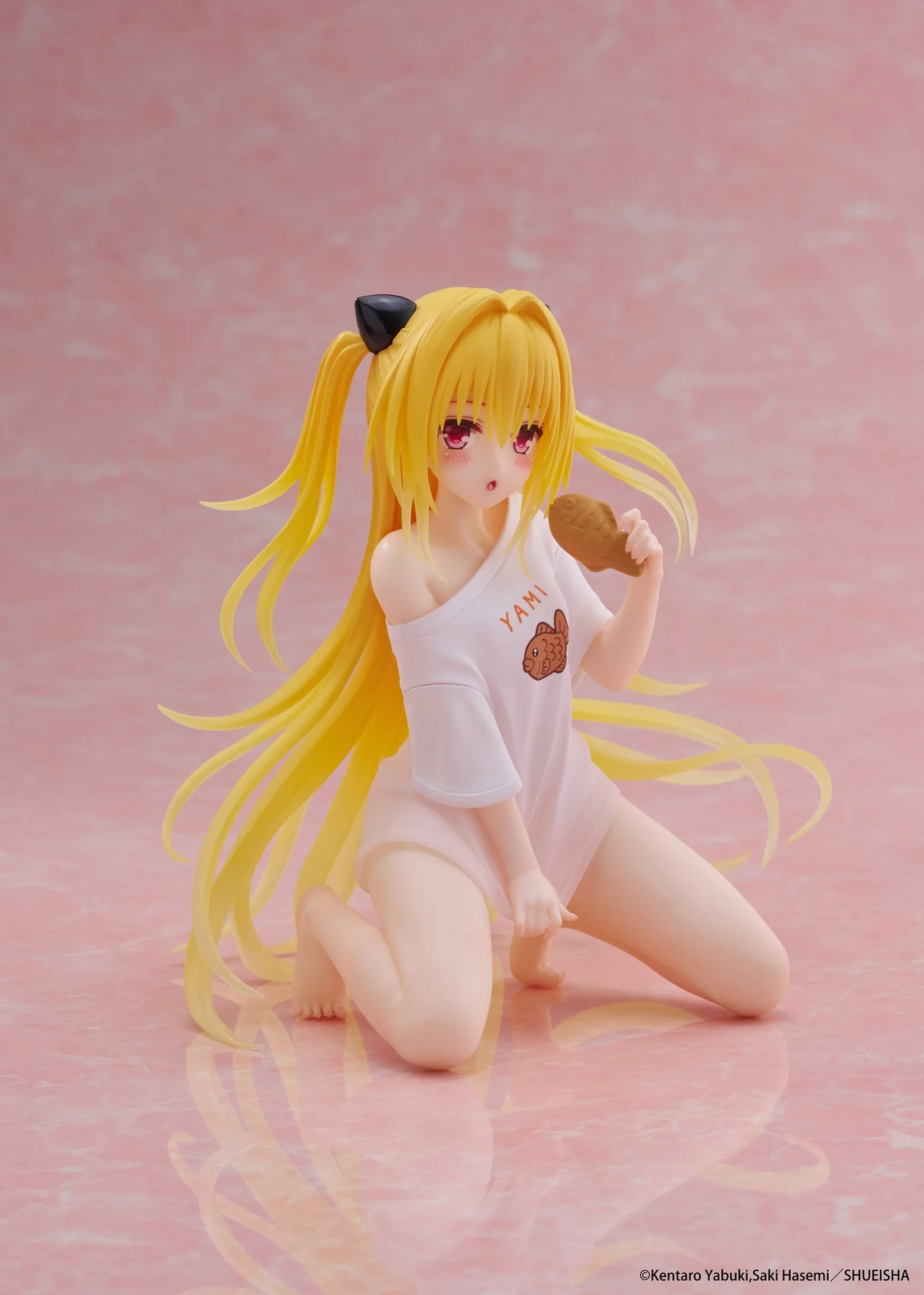 Taito Figures Desktop Cute: To Love Ru Darkness - Golden Darkness Roomwear Preventa