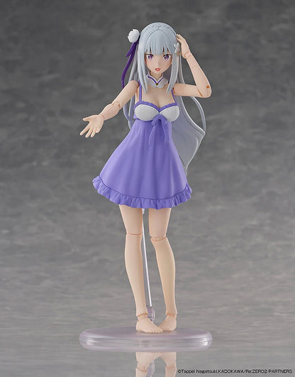 Kadokawa Model Kits: Re Zero Starting Life In Another World - Emilia Deluxe Kit De Plastico Preventa