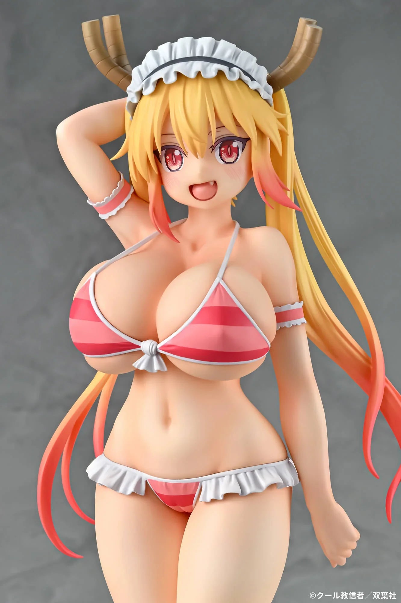 Q Six Scale Figure: Miss Kobayashis Dragon Maid - Tohru Bikini Style Escala 1/7 Preventa