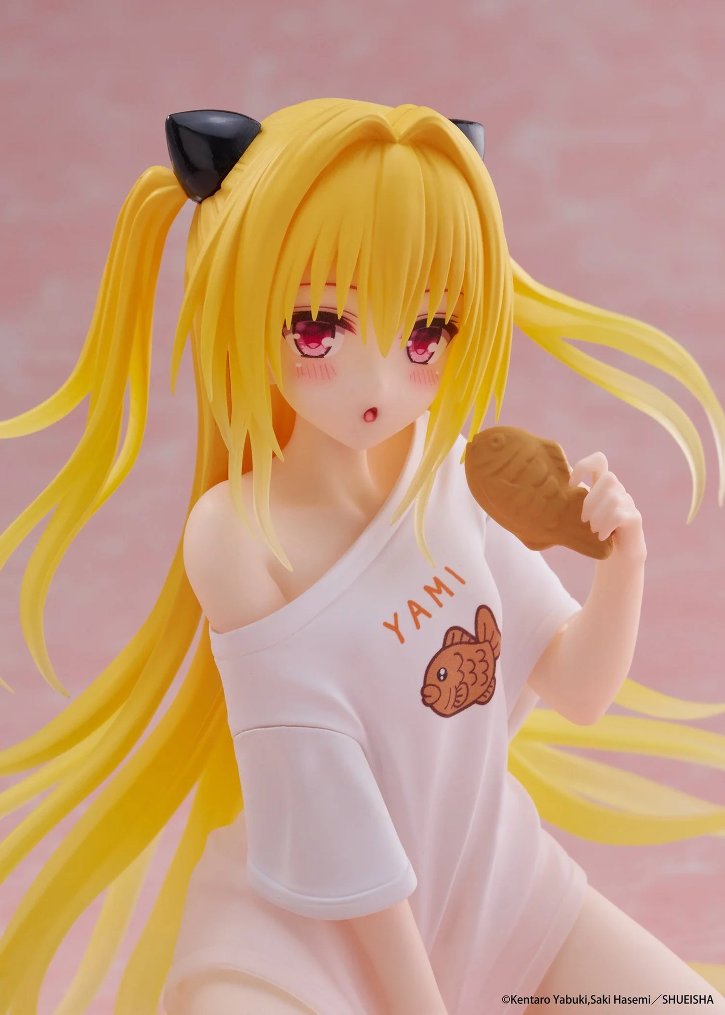Taito Figures Desktop Cute: To Love Ru Darkness - Golden Darkness Roomwear Preventa