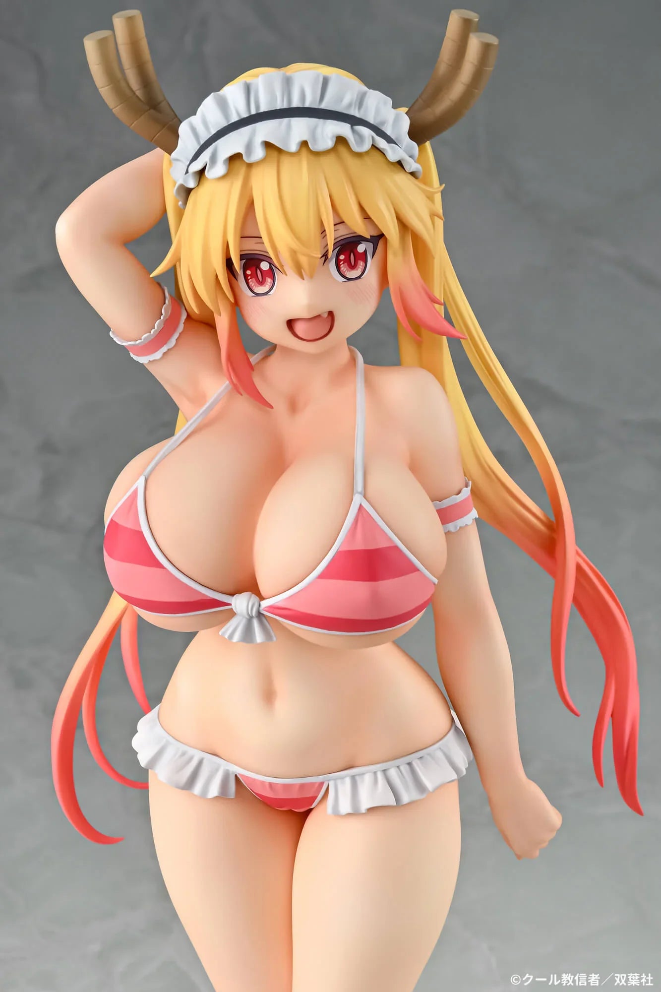 Q Six Scale Figure: Miss Kobayashis Dragon Maid - Tohru Bikini Style Escala 1/7 Preventa