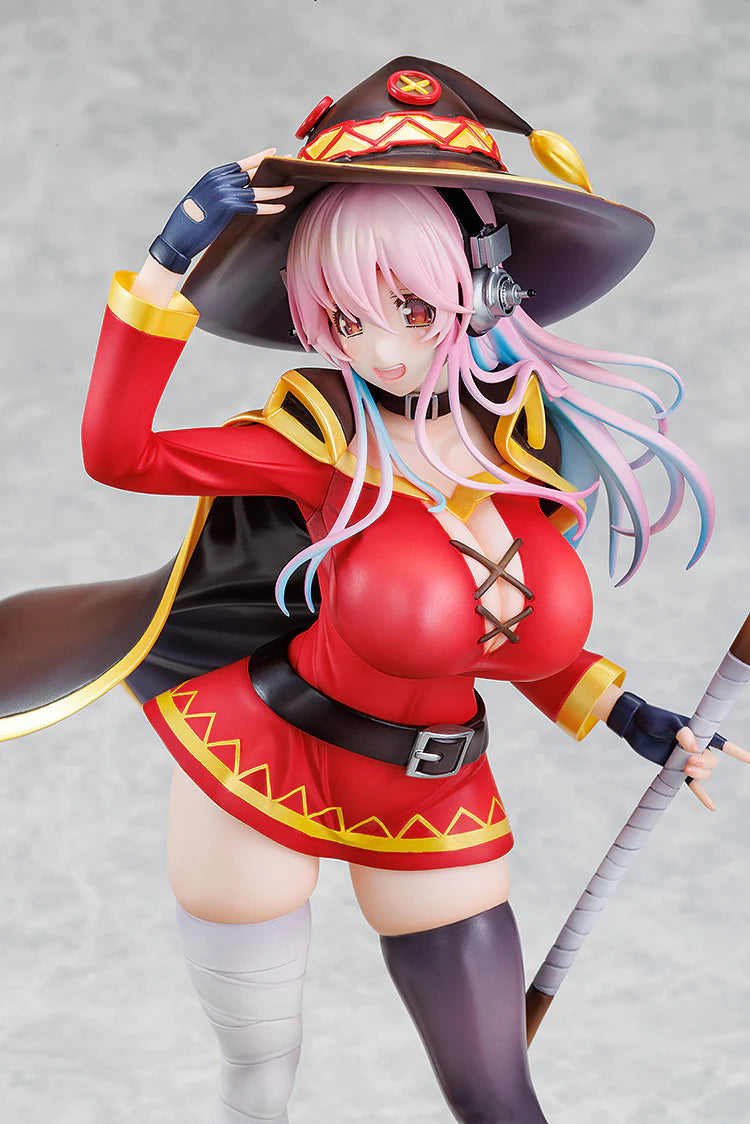 Kadokawa Scale Figure: Konosuba X Super Sonico Collaboration - Megumin Escala 1/7 Preventa