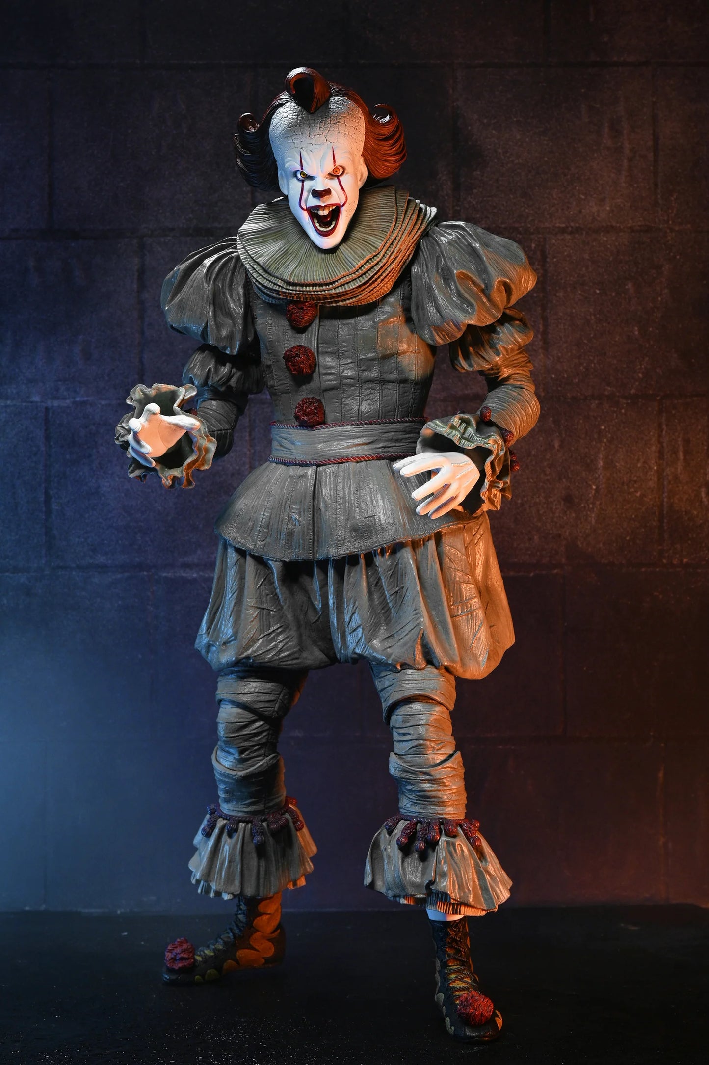 NECA Figura de Accion: Welcome to Derry - Pennywise Escala 1/4 Preventa