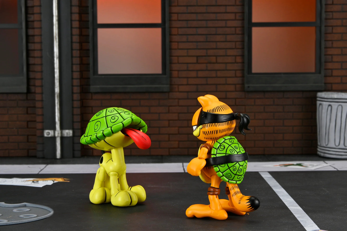 NECA Figura de Accion Ultimate: TMNT Archie Comics x Garfield - Garfello y Odie 7 Pulgadas Preventa