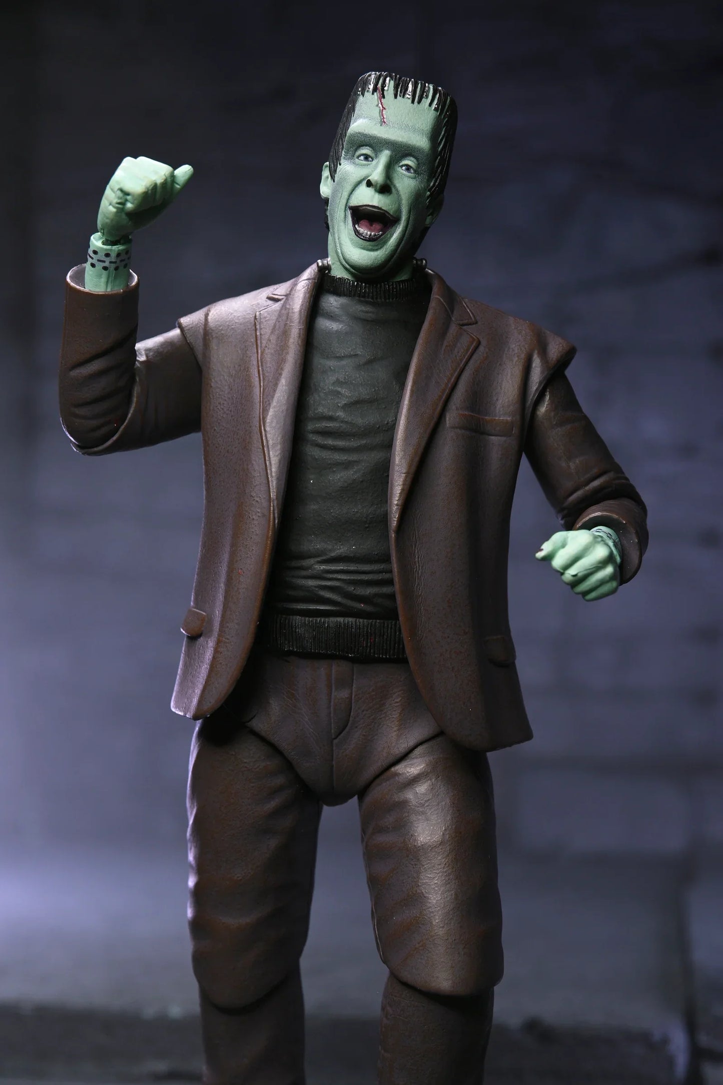 NECA Figura de Accion Ultimate: La Familia Monster - Herman Munster 7 Pulgadas Preventa