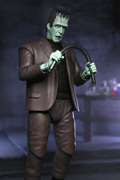 NECA Figura de Accion Ultimate: La Familia Monster - Herman Munster 7 Pulgadas Preventa