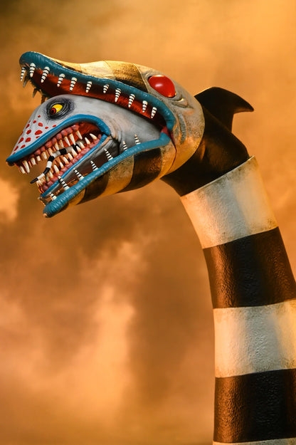 NECA Figura de Accion Ultimate: Beetlejuice - Matador Beetlejuice y Sandworm 7 Pulgadas 2 Pack Preventa