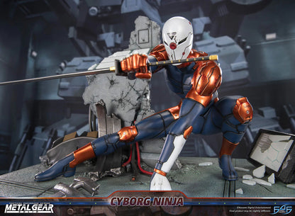 First 4 Figures: Metal Gear Solid - Cyborg Ninja Gray Fox 16 Pulgadas Preventa