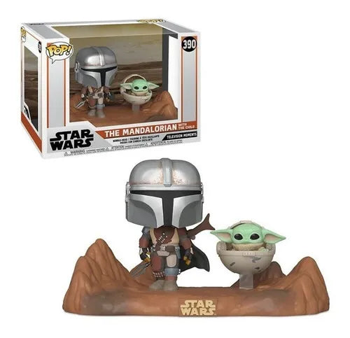 Funko Pop Moment: Star Wars: El Mandaloriano - Mandaloriano y Baby Yoda 390