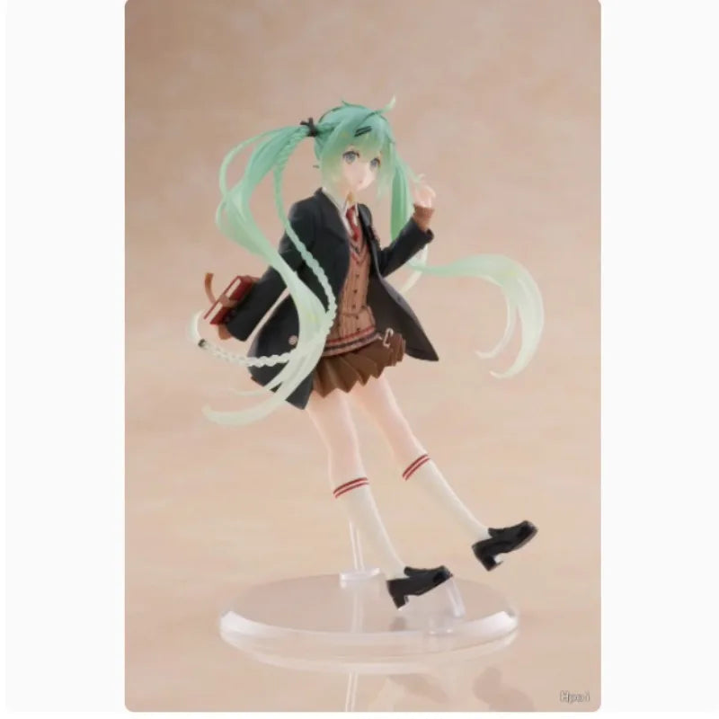 Taito  Hatsune Miku Fashion Series Preppy Ver