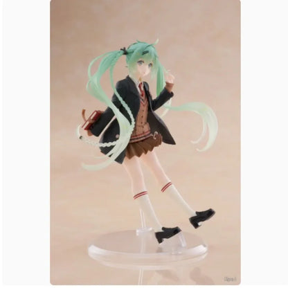 Taito  Hatsune Miku Fashion Series Preppy Ver