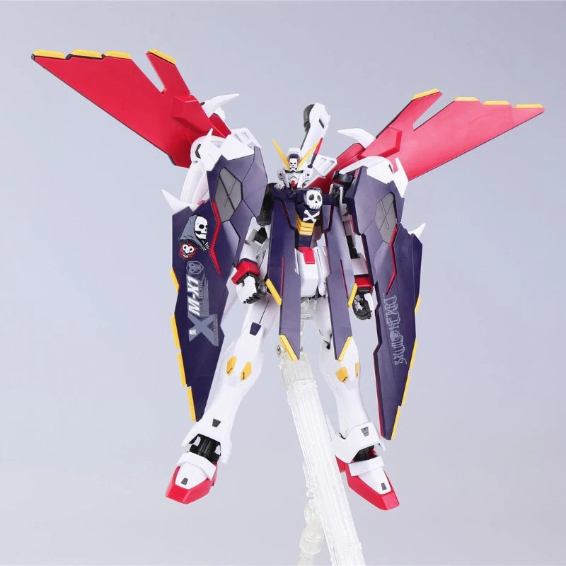 Bandai Model Kit MG 1/100: Gundam Crossbone X1 Full Cloth
