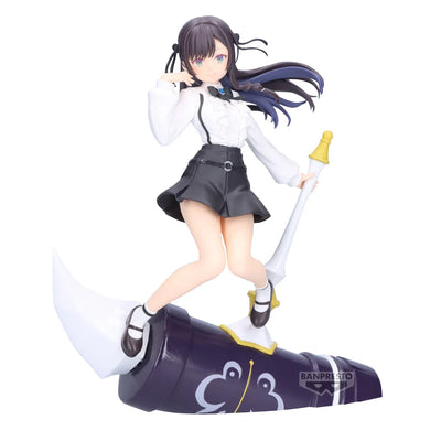 Bandai Banpresto I May Be A Guild Receptionist, But I’ll Solo Any Boss To Clock Out on Time Anime Alina Clover