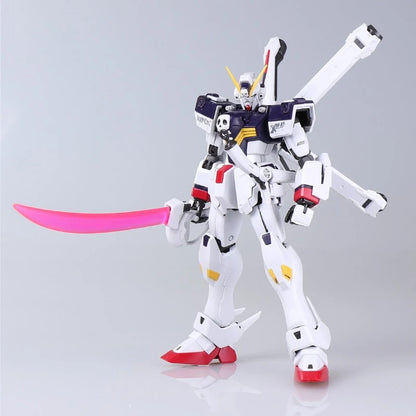 Bandai Model Kit MG 1/100: Gundam Crossbone X1 Full Cloth