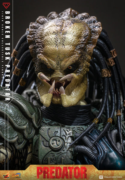 Hot Toys Comics Masterpiece Series: Aliens vs Predator - Broken Tusk Predator Escala 1/6 Preventa