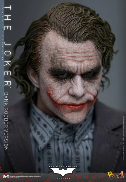 Hot Toys DX Series: DC The Dark Knight Trilogy - The Joker Bank Robber Escala 1/6 Preventa